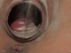 Poupée blonde est video porno mature gratuite en chaleur et elle veut son amant au fond de cette chatte
