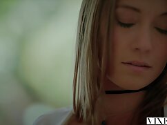 Des lesbiennes décident de prendre une douche avant un plan à trois avec un mec video hot gratuite