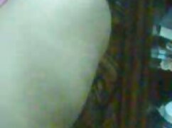 Un jeune garçon remporte le jackpot en baisant la chatte d'une MILF ébène aux cheveux video porno rencontre bouclés