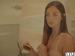 Une étudiante baisée par une femme plus video gratuite depucelage âgée qui est son professeur