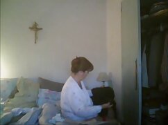Un étalon impudent encule grossièrement une nana latina dans une camionnette de vidéo porno tu kiff déménagement