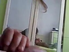 Une adolescente blonde embrasse et baise son petit ami je veux regarder une vidéo porno