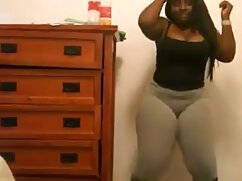 Une adolescente adore que son beau-père lui lèche video sexe trans gratuit la chatte
