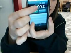 Une salope somptueuse meilleur video sexe a besoin de bite et un pote de baise la lui donne