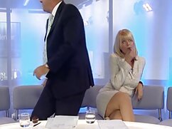 Une brune enjouée suce et chevauche une grosse bite dans le video porno gratuite en streaming style POV