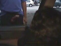La permission de regarder la fille aimée video x femme forte se faire pénétrer est accordée à l'homme