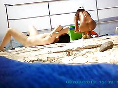 Une superbe nana pense que le sexe rendra l'entraînement plus vidéos porno des noirs intéressant