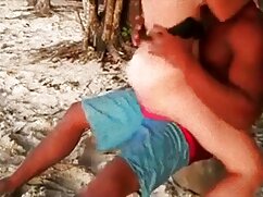 Une femme brune video sex amateur jeune avec une culotte violette devient coquine et adore s'exhiber