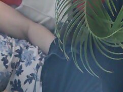 Petite vidéo pornographique arabe danseuse obtient une éjaculation faciale incroyable après avoir baisé