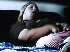 Un étalon chauve avec videos x gratuite pour adulte une grosse bite pousse la belle adolescente à ses limites