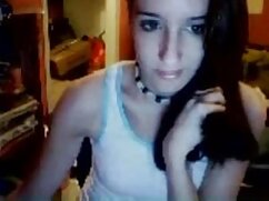 Isabella video szx gratuit Clark propose de donner des instructions à un homme et peut-être de lui sucer la bite.