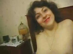 La mignonne ado adore se faire lécher vidéos film porno la chatte avant le sexe